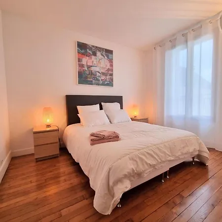 Maison De Meuliere Pres De Paris Avec Jardin, Cheminee Et Confort Inclus - Fr-1-527-45 Holiday home Carrieres-sur-Seine